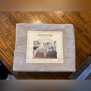 Southern Living Linen Cover in Soft Gray